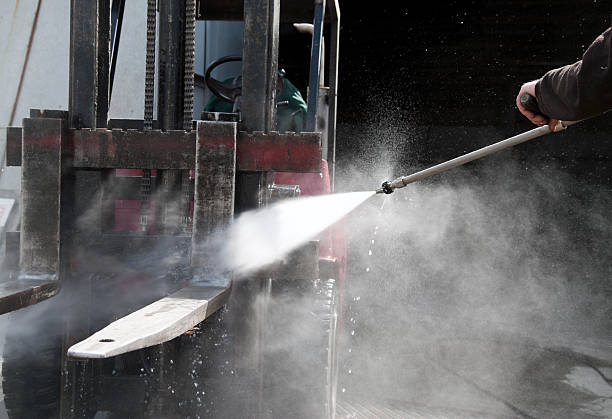 Best Parking Lot and Garage Cleaning  in Fort Pierce, FL